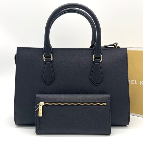 Michael Kors Sheila Medium Satchel Crossbody Bag & Trifold Wallet - Picture 4 of 12